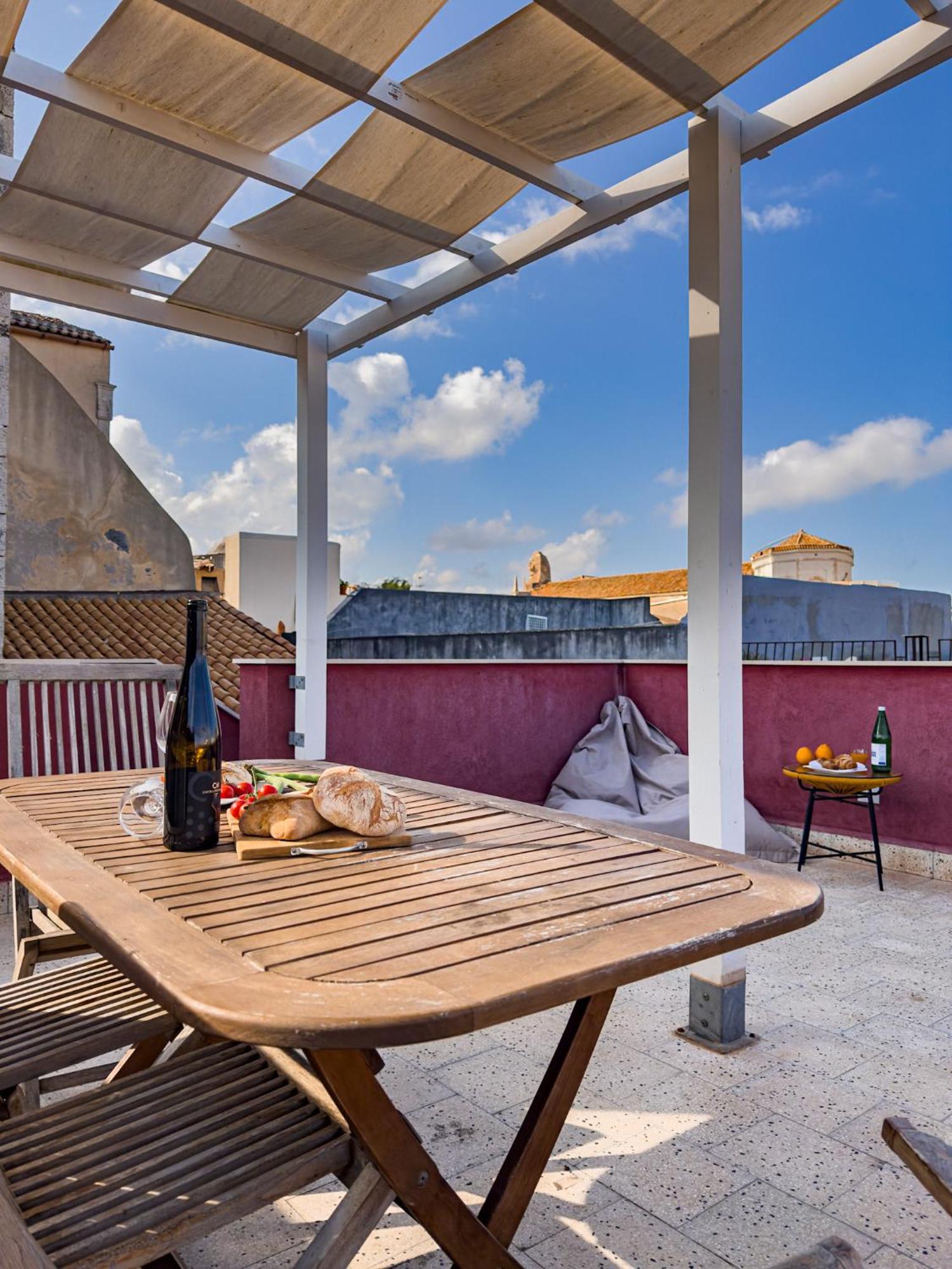 Maison Rouge Ortigia Syracuse Bagian luar foto